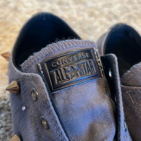 Converse Chuck Taylor All Star Laceless Studded Low Top Shoes size 7 custom made - Picture 8 of 10